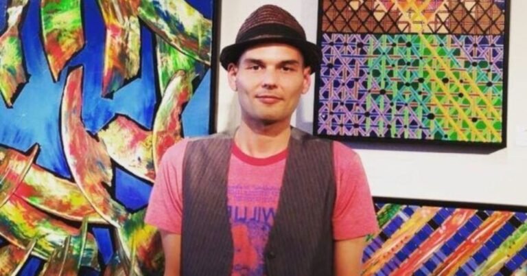 Simon Luckinbill